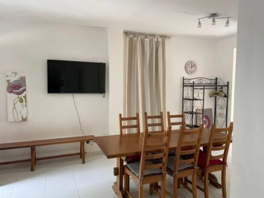 Villa 8 - 10 Personnes Avec Piscine Empuriabrava