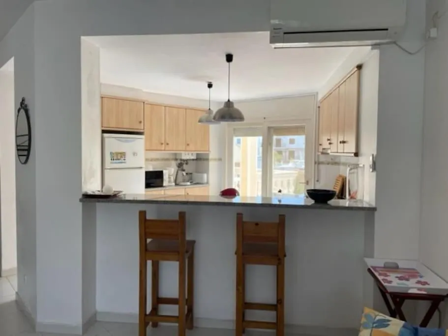Villa 8 - 10 Personnes Avec Piscine Empuriabrava